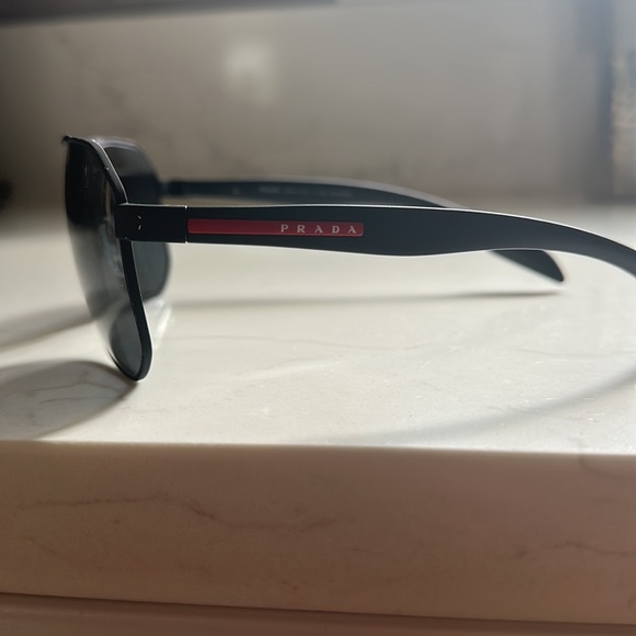 Prada sunglasses - Picture 2 of 2